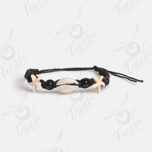 Pulsera estrella y concha tejida de hilo negro