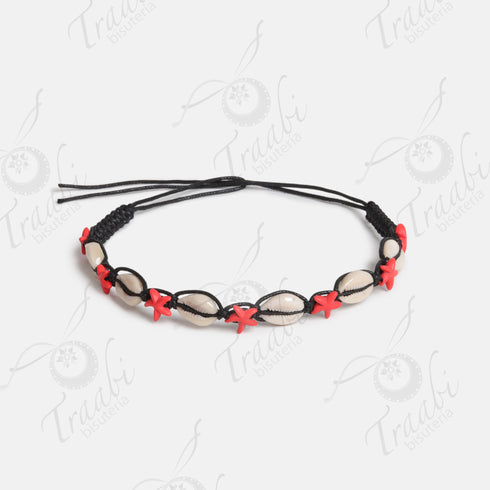 Gargantilla tejida de conchas y estrella