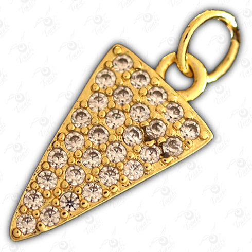 Dije de metal con cristal de triangulo 10 unidades por pieza