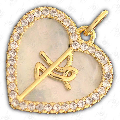 Dije de metal con cristal de corazón 10 unidades por pieza